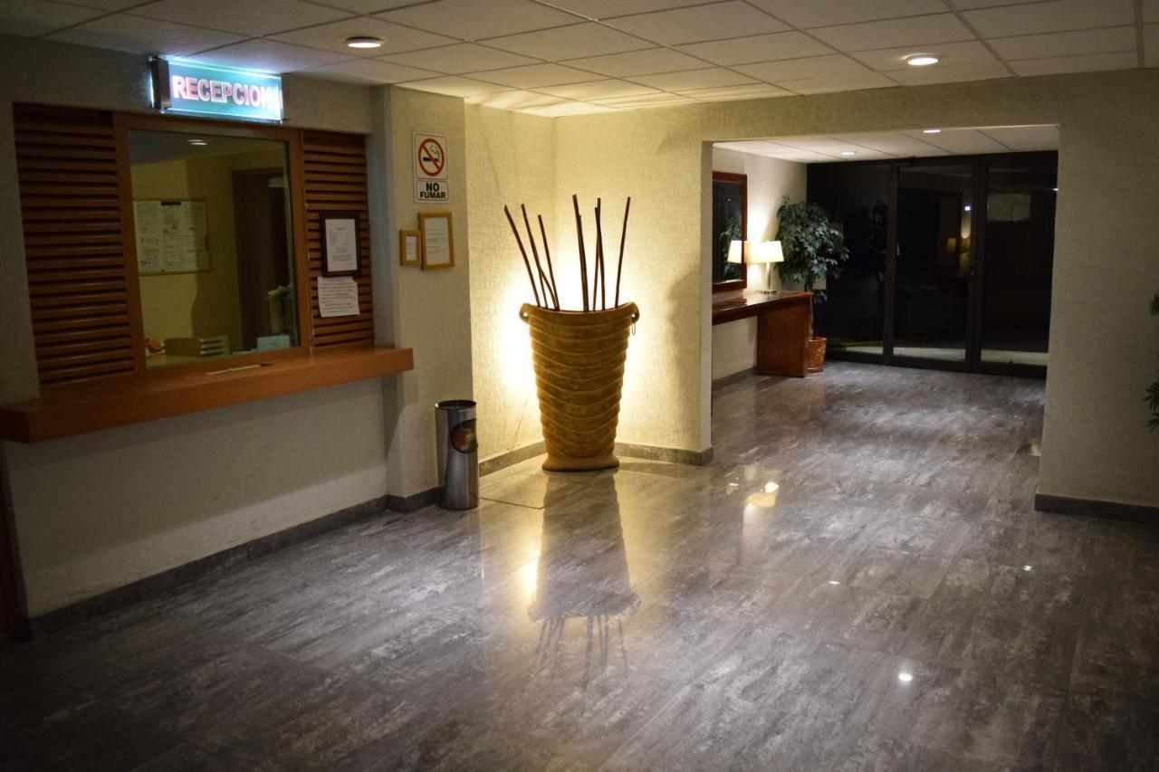 Hotel & Suites La Marquesa Toluca Exterior photo